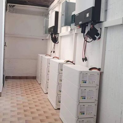 12.8kwh 25.6kwh 태양 에너지 저장 시스템 IP55 보호 클래스 리?? 배터리